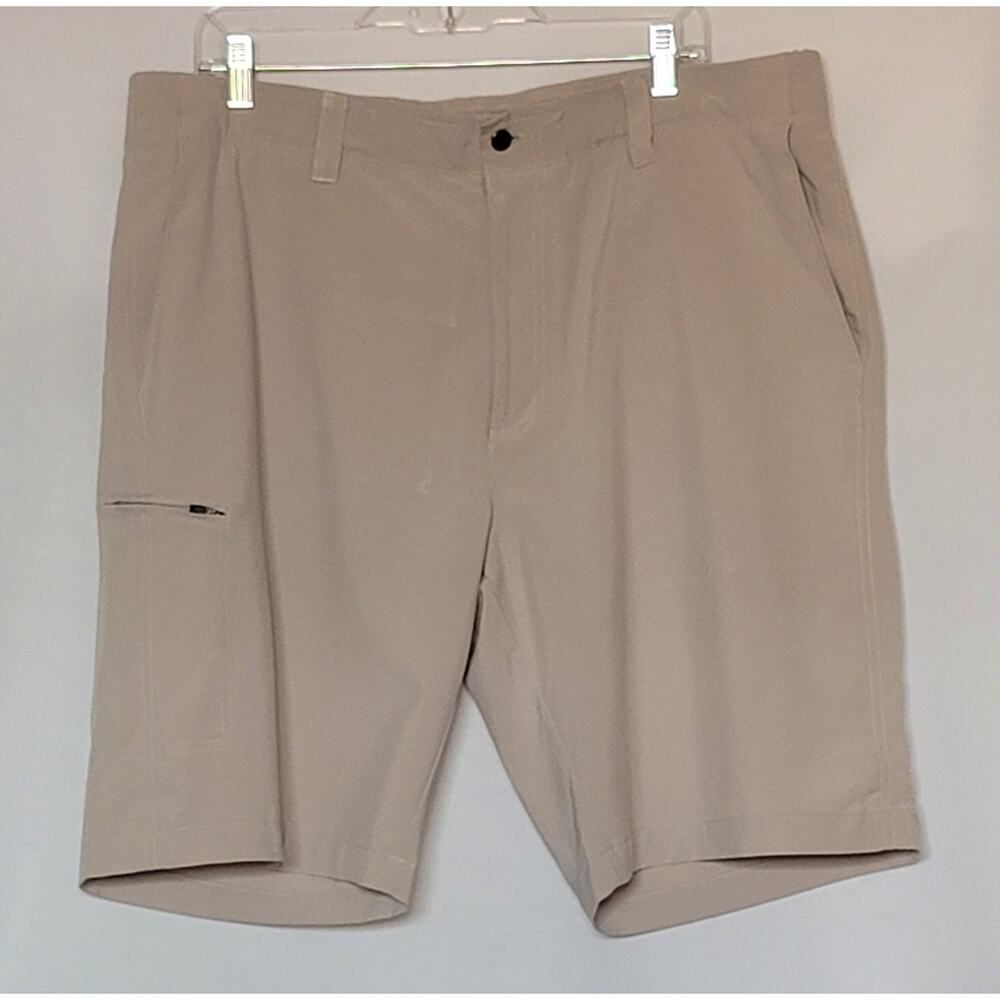 Callaway Men's Stretch Performance Golf Shorts in Pearl Khaki Mens: XL - Picture 2 of 11